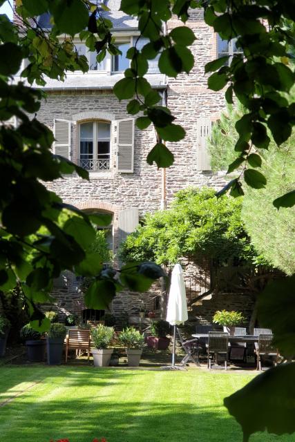 Jardin castel jolly maison d hotes rennes